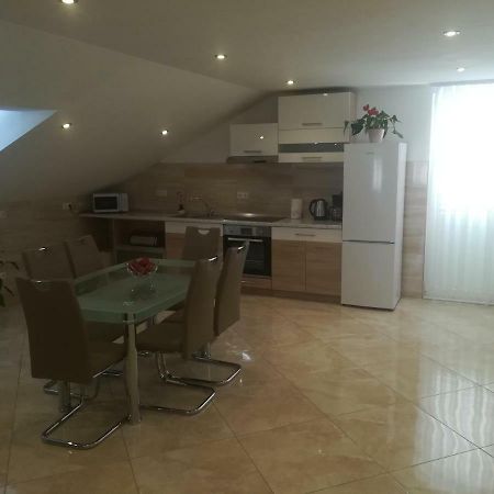 شقة Apartman Daria تروغير المظهر الخارجي الصورة