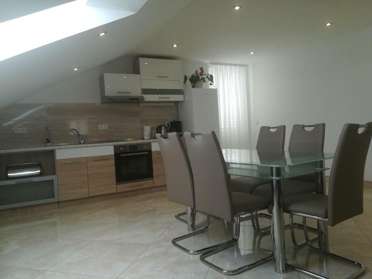 شقة Apartman Daria تروغير المظهر الخارجي الصورة